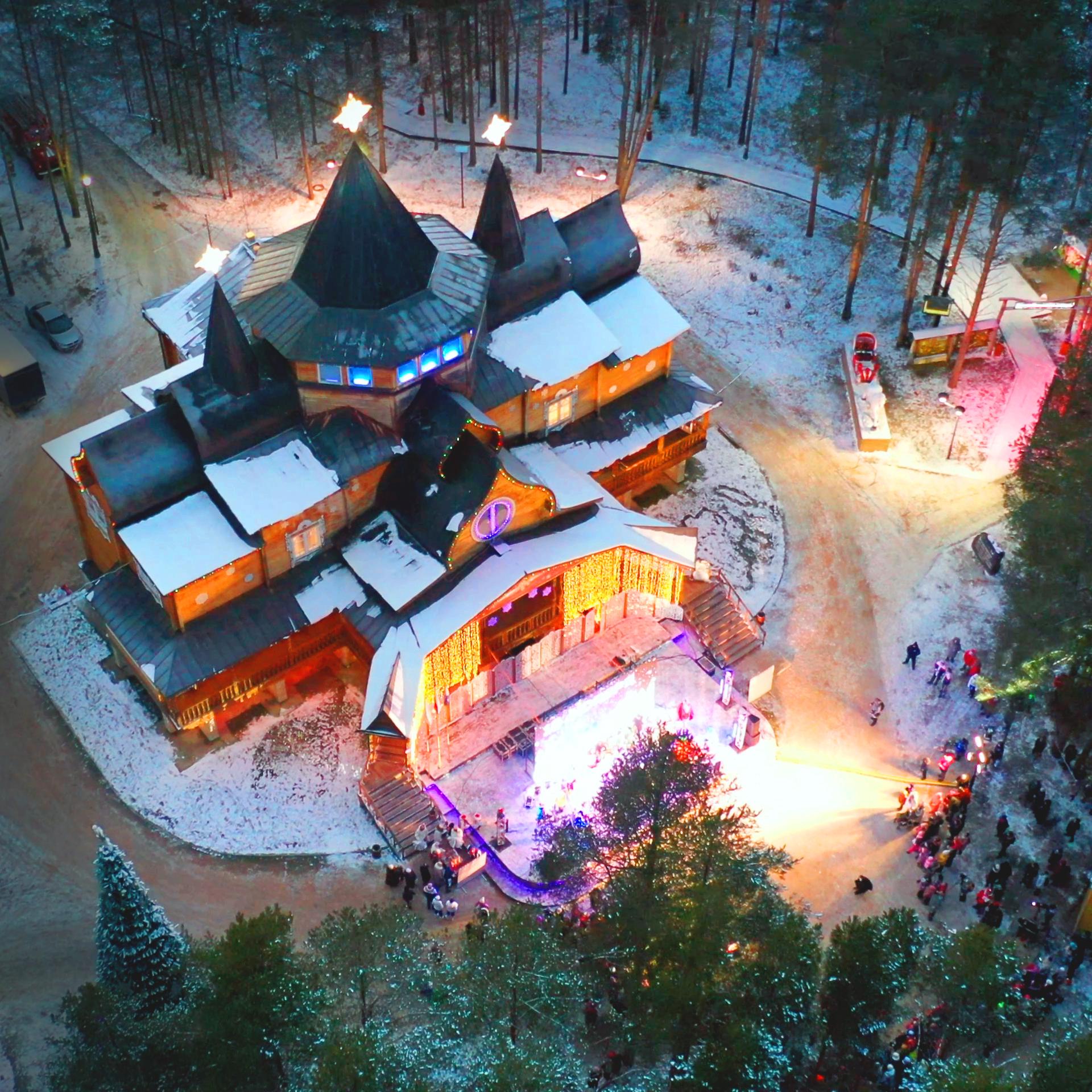​Cosmos Hotel Group и Вологодская область будут вместе развивать Вотчину Деда Мороза